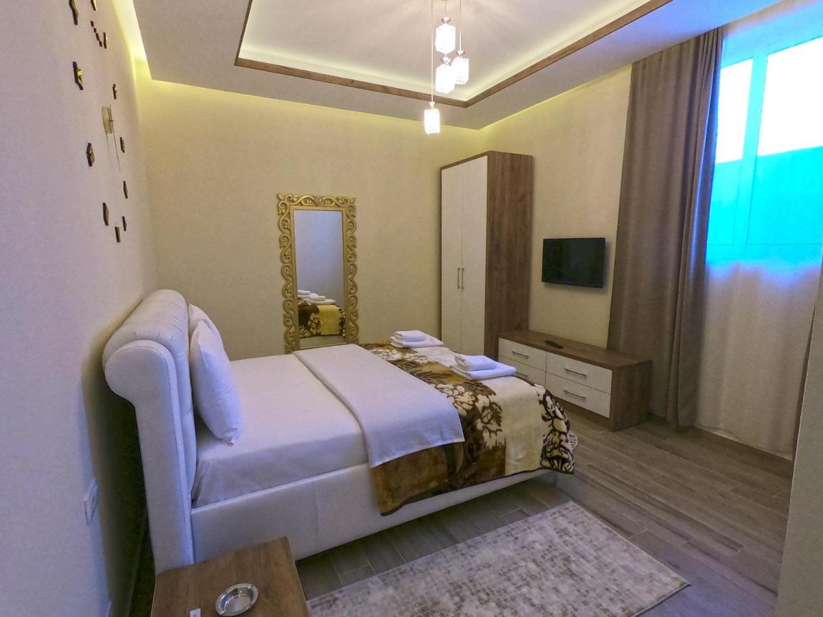 Hotel St.Pauli Shkodër Extérieur photo